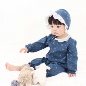 Merebe嬰兒連身裝-藍色星星